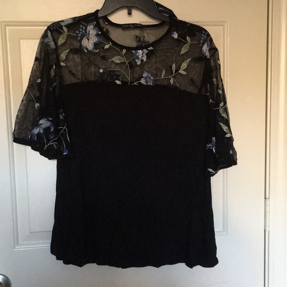 Brand new embroidered top